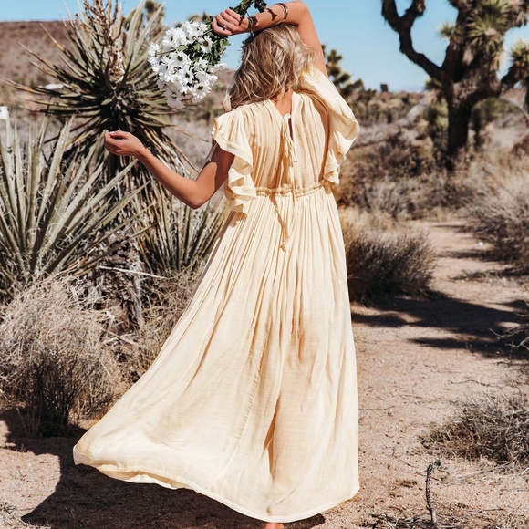 “The Leena” Ivory Boho Raw Hem Button Maxi Dress - Picture 3 of 7